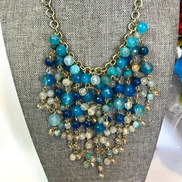 Turquois and Blue Beaded Necklace - Picture 1 of 3